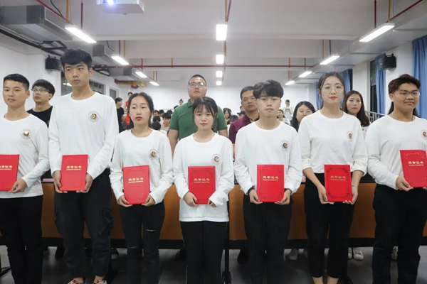 1562915040472101.png image.png