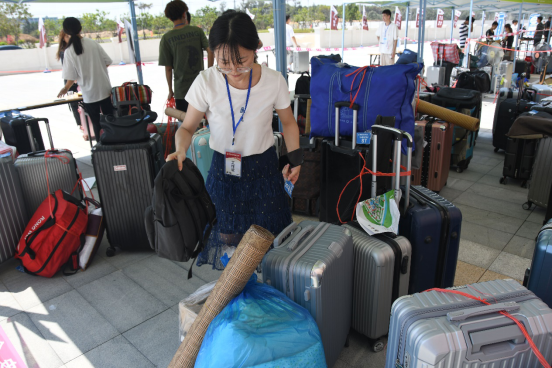 1568005372679902.png blob.png