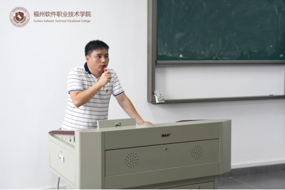 1567498436110561.png blob.png