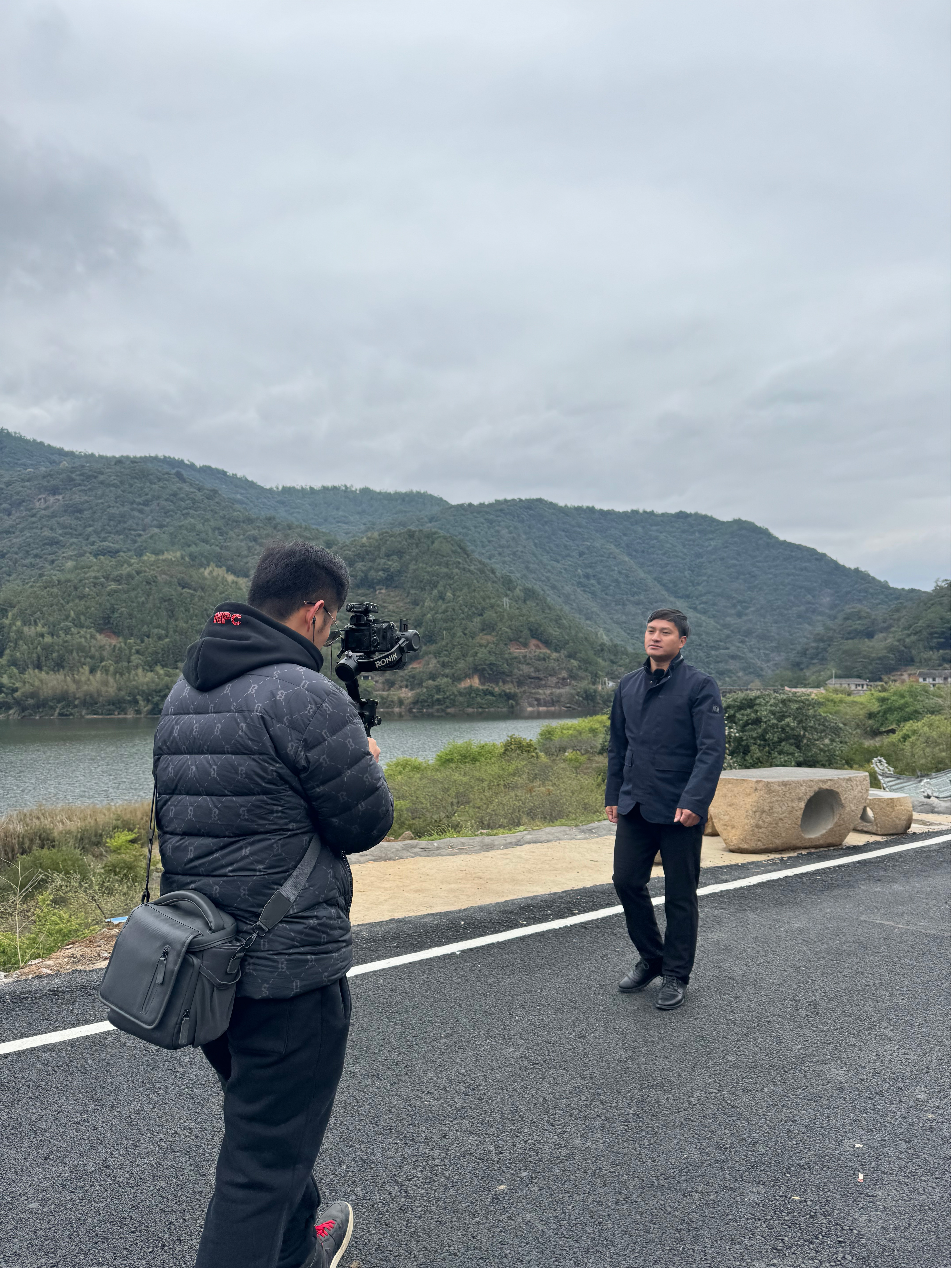 图片3.jpg 图片3.jpg