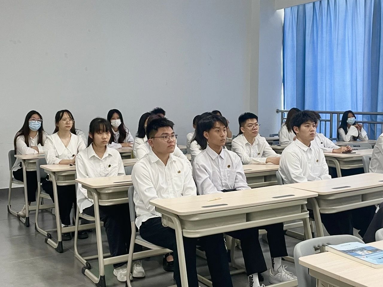 微信图片_20240529161719.jpg 微信图片_20240529161719.jpg