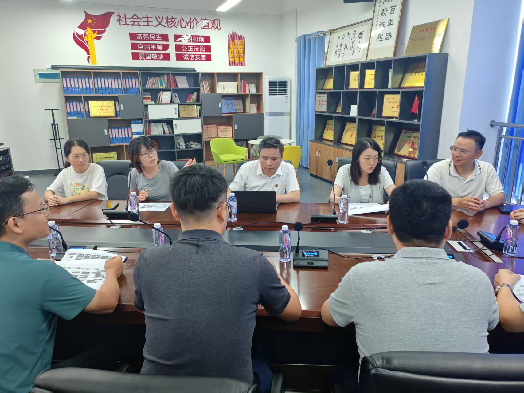 校企合作座谈会（3）.jpg